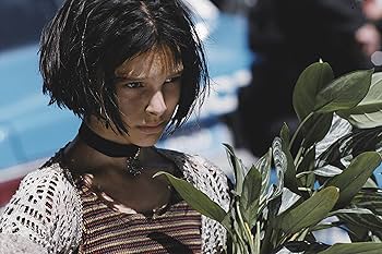 Amazon.co.jp: レオン 完全版/オリジナル版 4K UHD+Blu-ray(4枚組