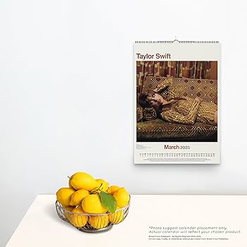 Amazon.co.jp: ブラウントラウト 2025年 テイラー・スウィフト 公式