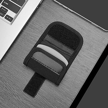 Amazon | Geekria イヤホンポーチ ベルトループ付きソニー Sony WF