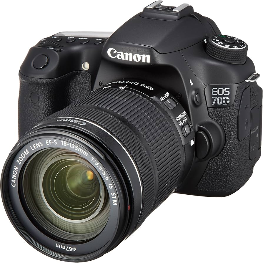 Amazon.com : Canon EOS 70D Digital SLR Camera with 18-135mm STM