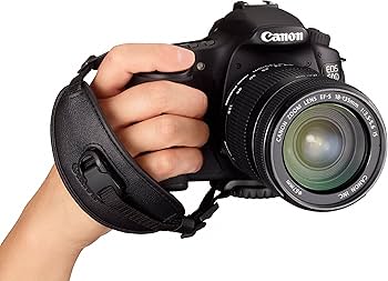 Amazon | Canon デジタル一眼レフカメラ EOS 60D ボディ ブラック
