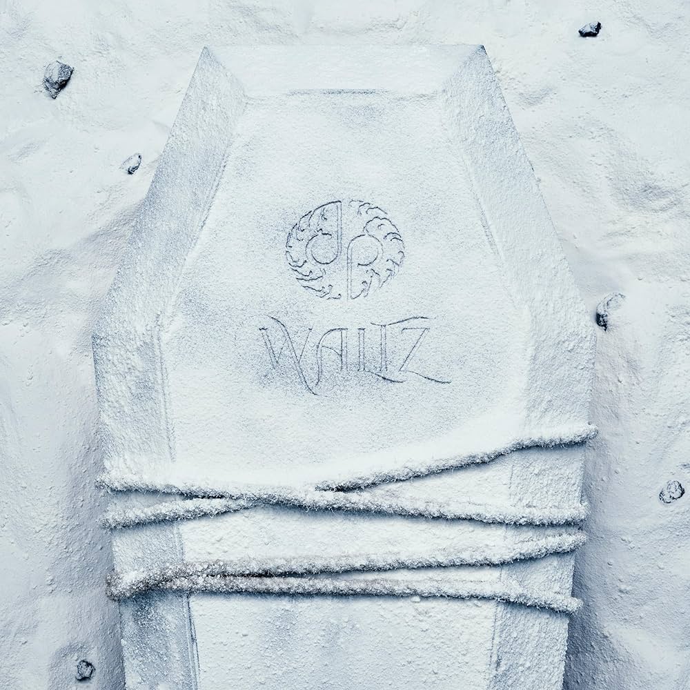 Amazon.co.jp: WALTZ (完全生産限定盤) (特典なし): ミュージック