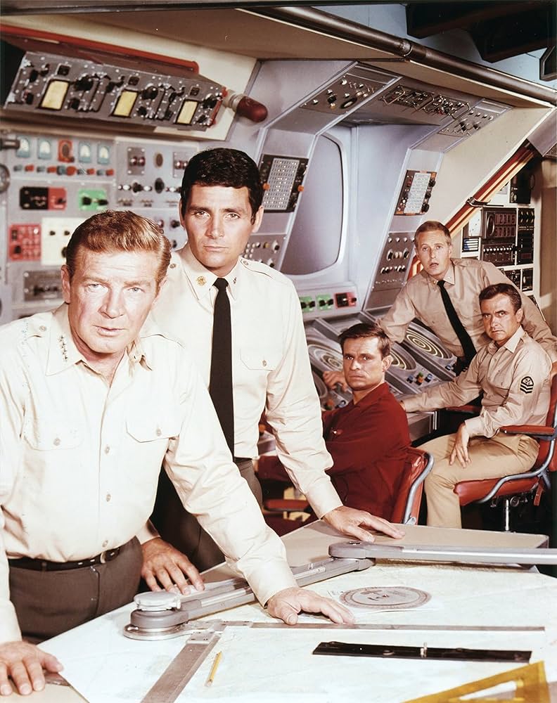 Amazon.co.jp: 原潜シービュー号~海底科学作戦 DVD COLLECTOR'S BOX