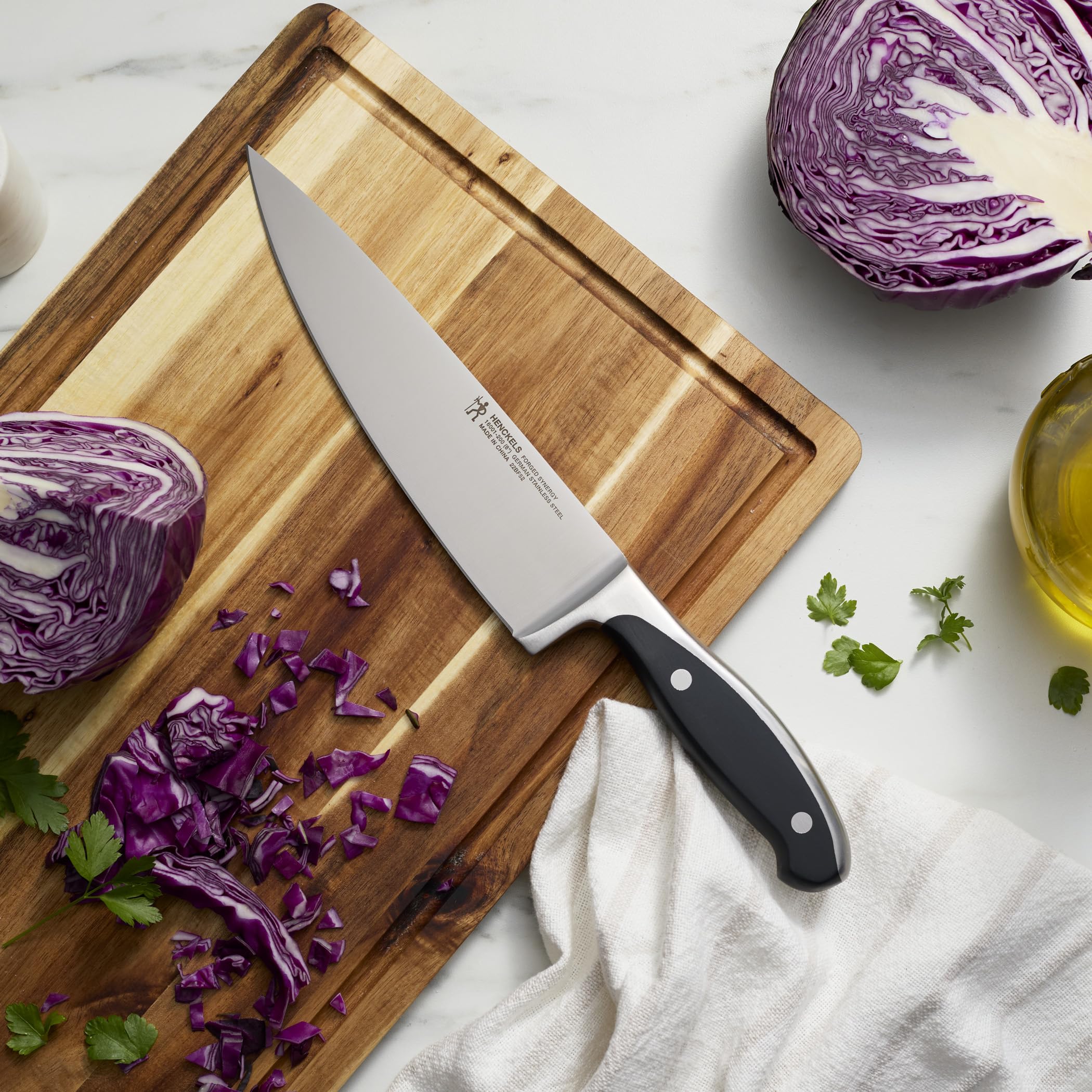 Amazon.com: HENCKELS Forged Synergy 8-inch Chef's Knife: Chefs