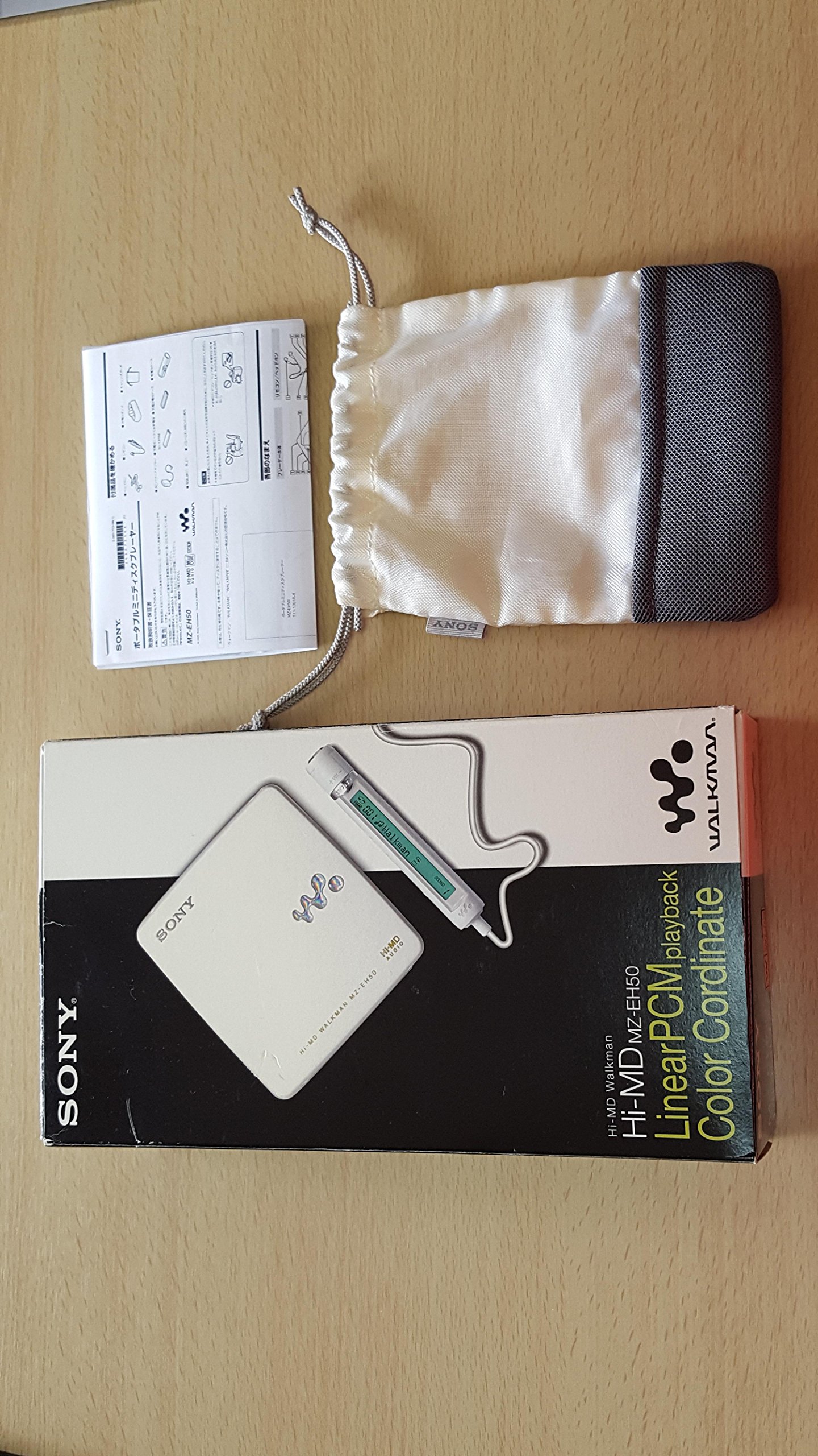 Amazon.co.jp: MZ-EH50 W MDウォークマン : 家電＆カメラ