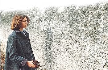 Amazon.com: ビクトル・エリセ監督『ミツバチのささやき』『エル