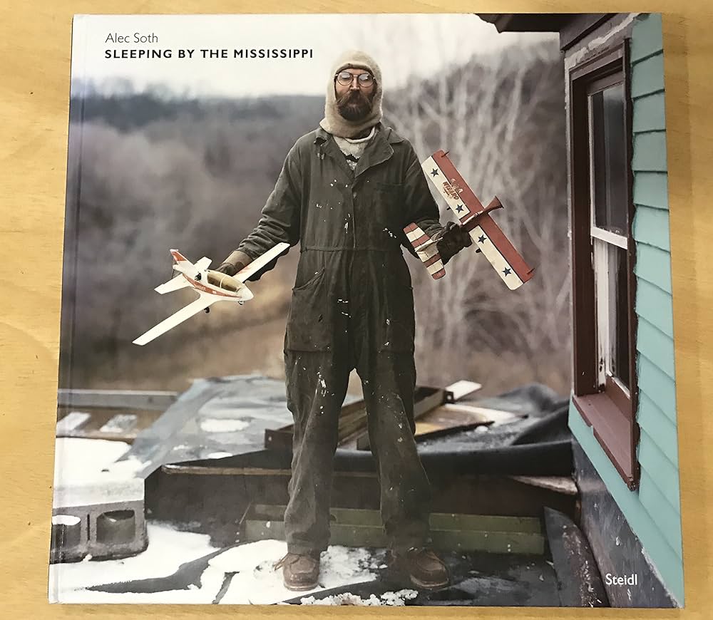 アート・デザイン・音楽 Alec Soth Sleeping by the Mississippi Alec