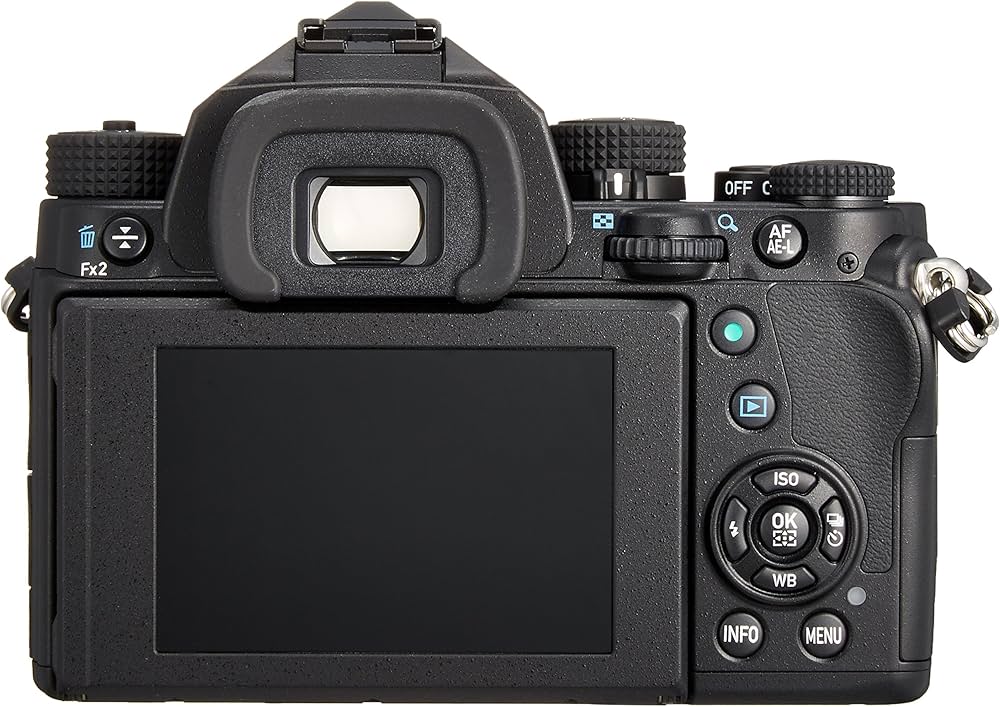 Amazon | PENTAX デジタル一眼レフカメラ KP ボディ ブラック 防塵 防