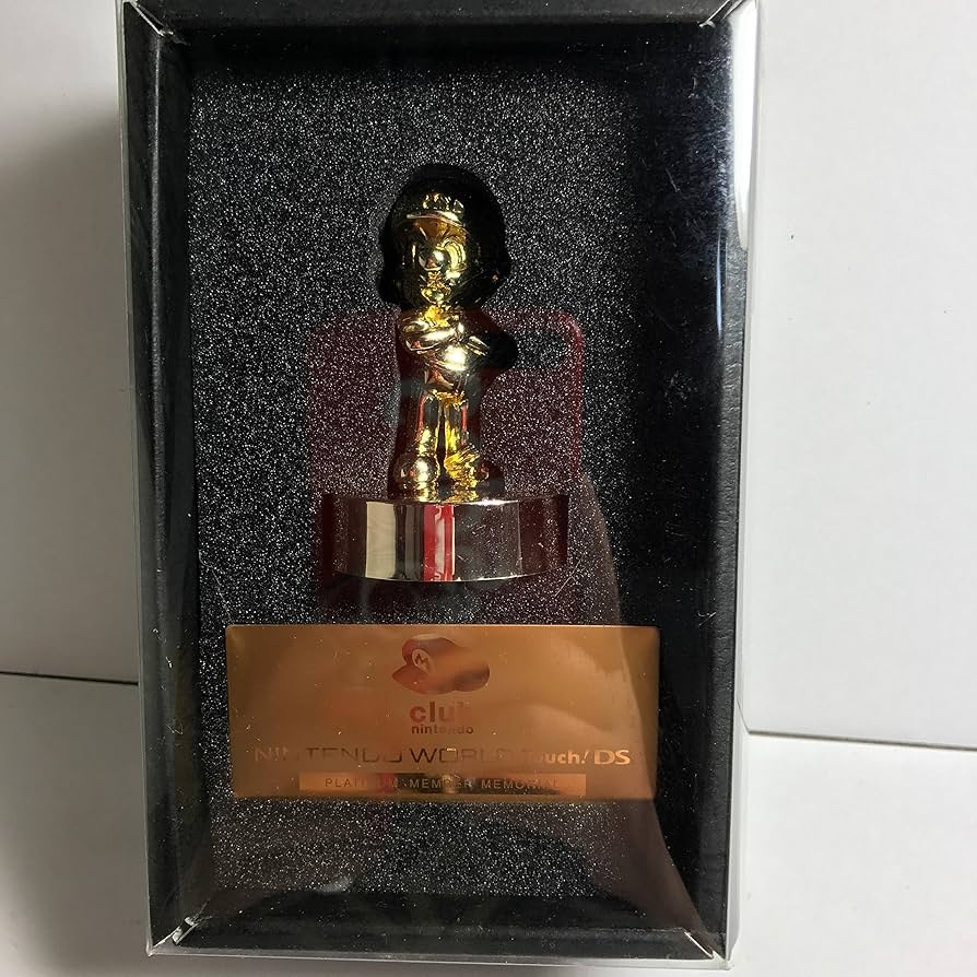 Amazon.co.jp: スーパーマリオ ゴールドマリオ クラブニンテンドー景品