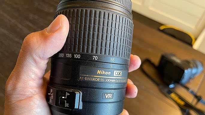 Amazon.com : Nikon AF-S DX NIKKOR 55-300mm f/4.5-5.6G ED Vibration