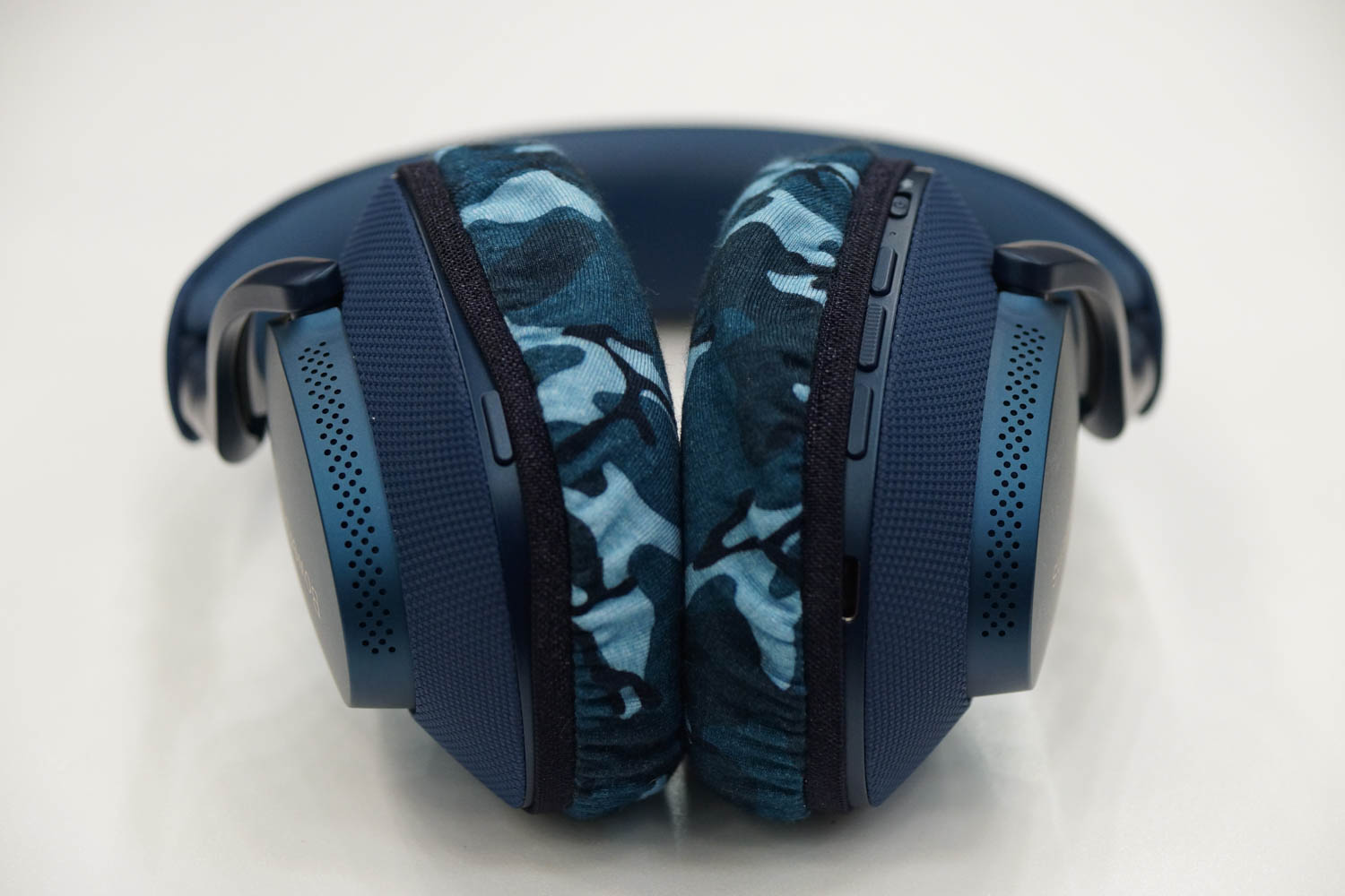 Bowers&Wilkins PX7 S2のイヤーパッドを修理する場合