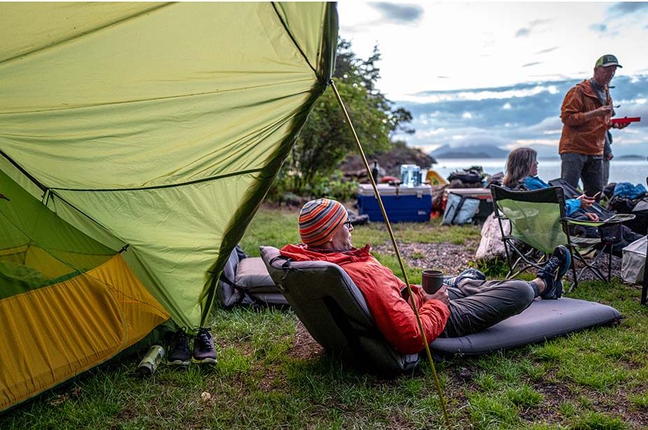 ミニマムな2ルームテント＜巨大な全室 EXPED(エクスペド) Outer Space