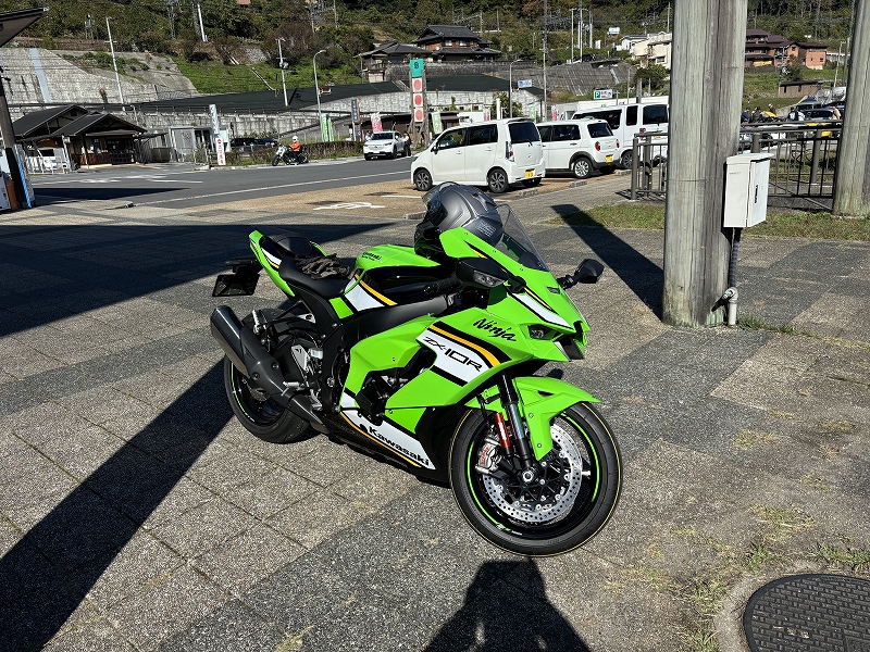 愛車紹介】カワサキZX-10R（2025年式）—「かねゴン」さんが選んだ究極