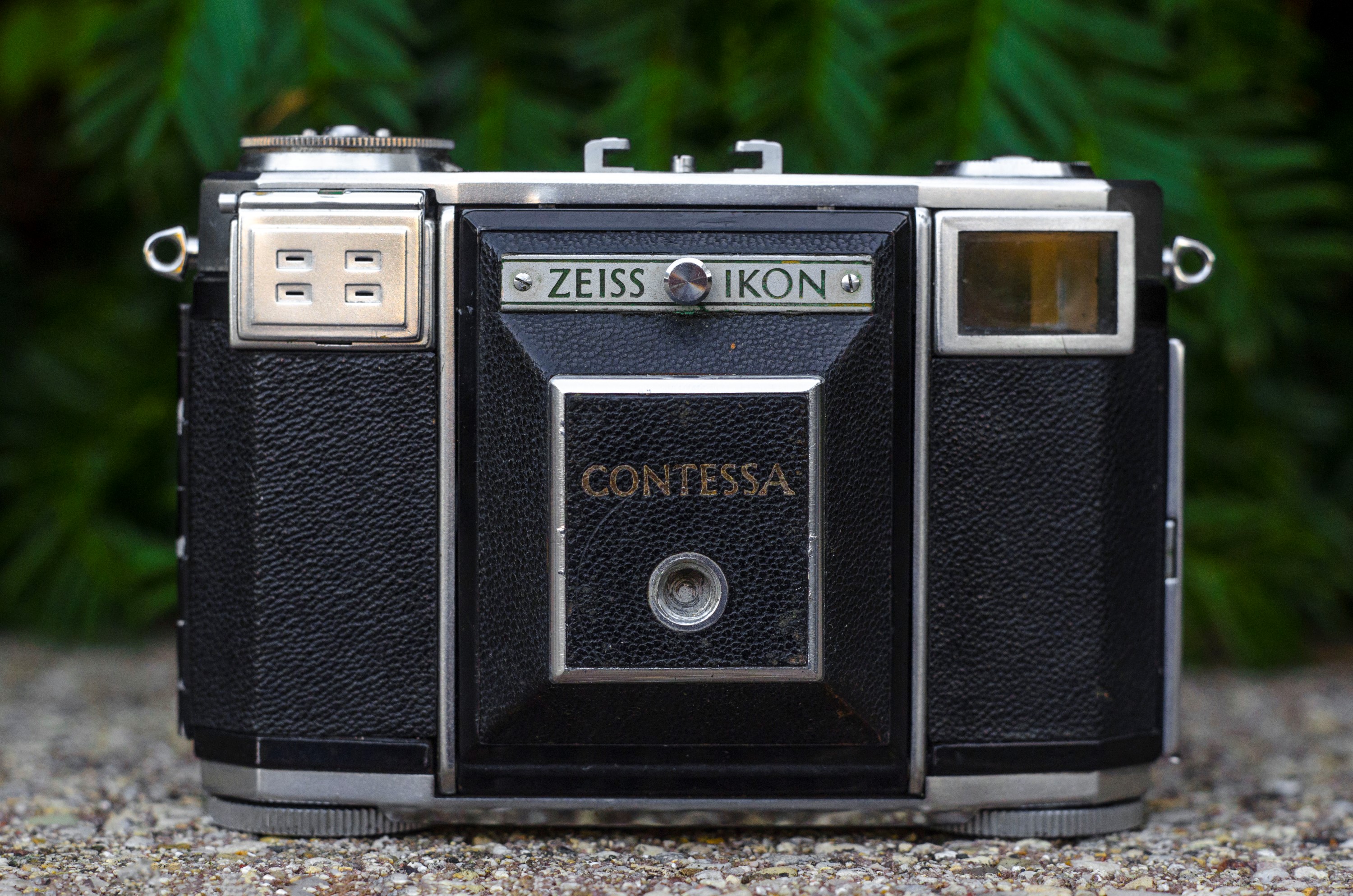 Zeiss-Ikon Contessa 35 (1950) – mike eckman dot com