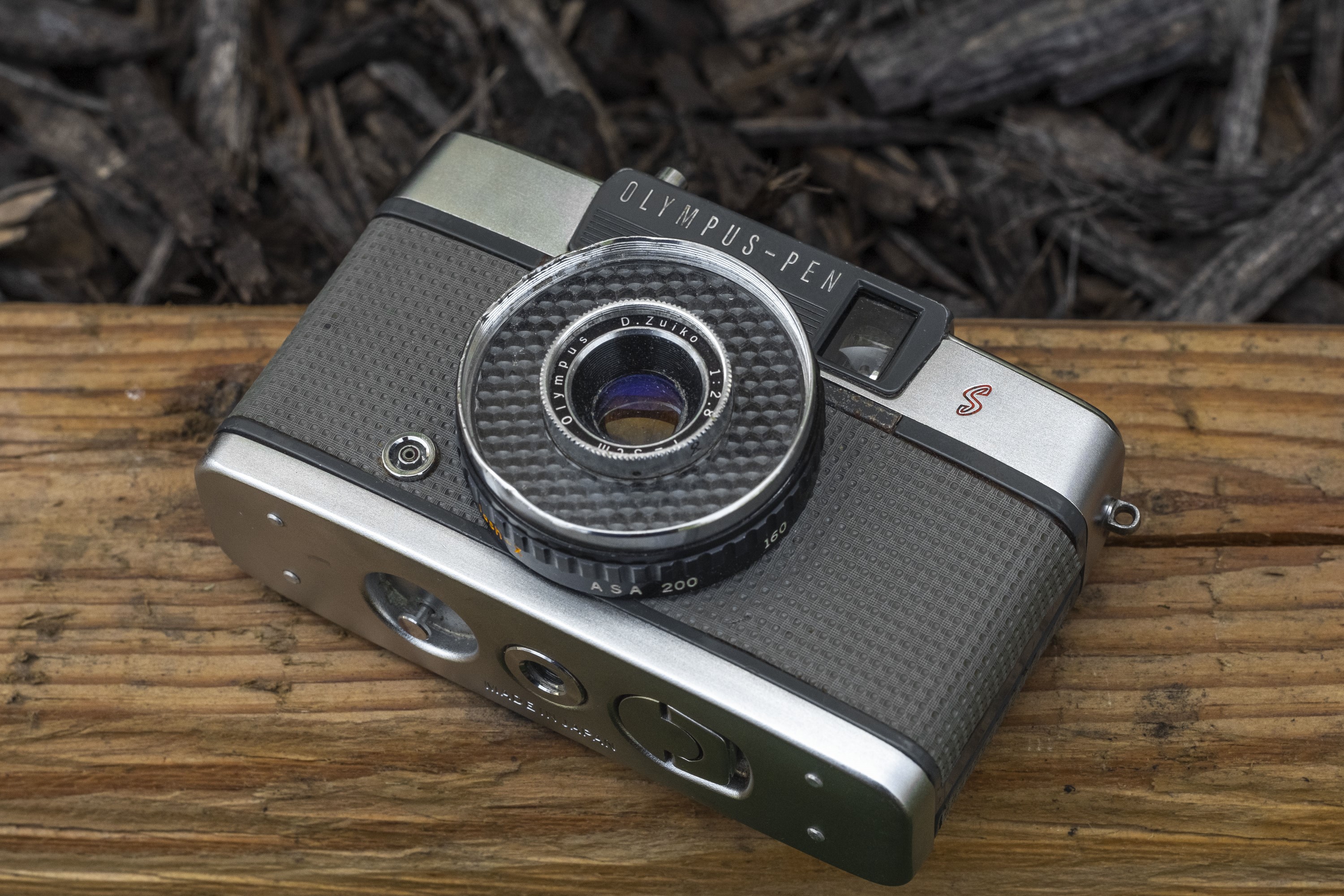 Olympus Pen EE-S (1962) – mike eckman dot com