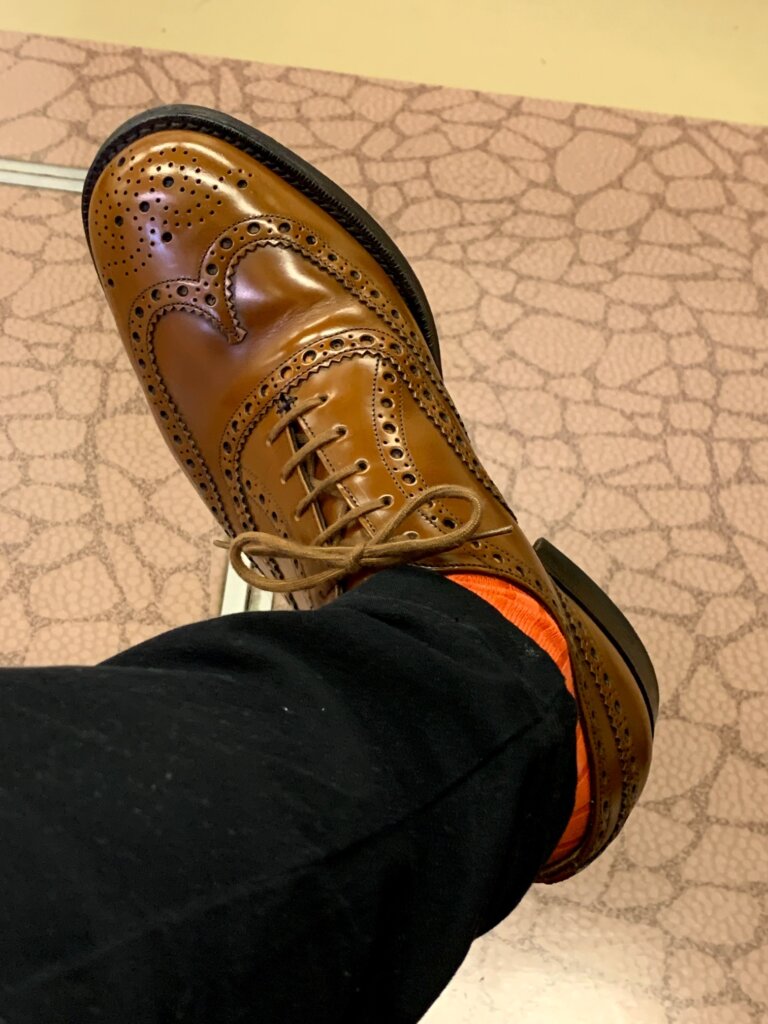 チャーチの名作バーウッド サンダルウッドをレビュー。｜ポリッシュド