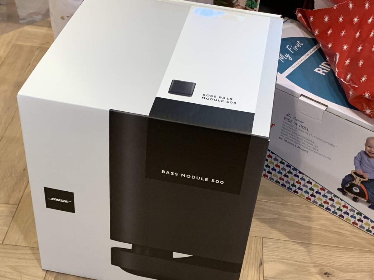 BOSE ベースモジュール500のつなぎ方は？コンパクトリビングに最適な