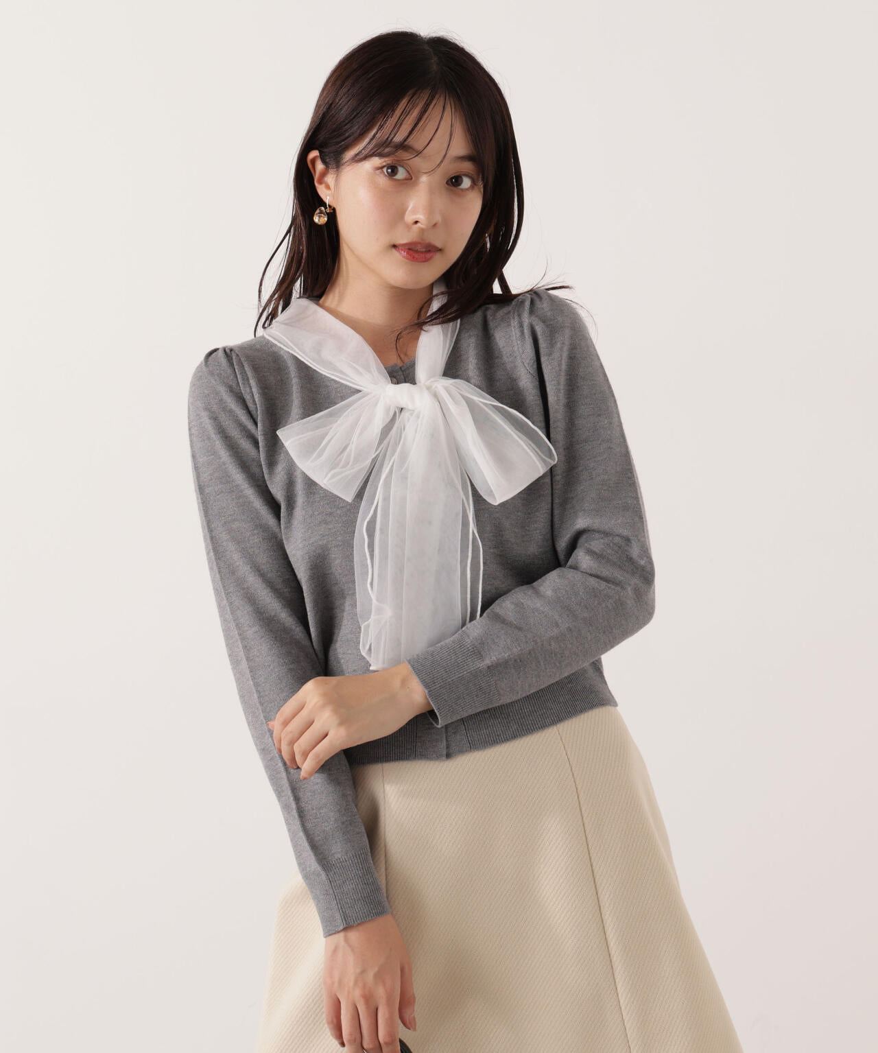 青島心さん着用】《EDIT COLOGNE》ボウタイ付きニット | PROPORTION