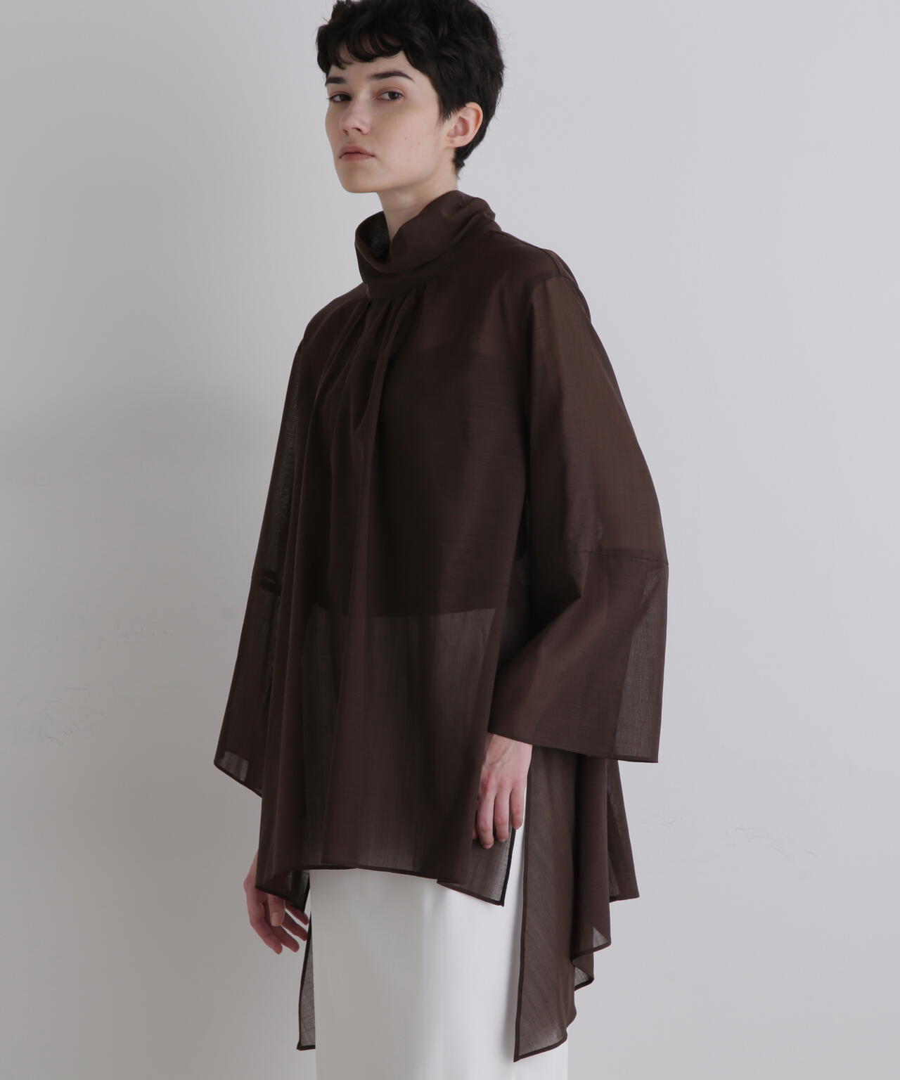 シアーウールハイネックヘムブラウス | LE PHIL（ル フィル） ｜【公式