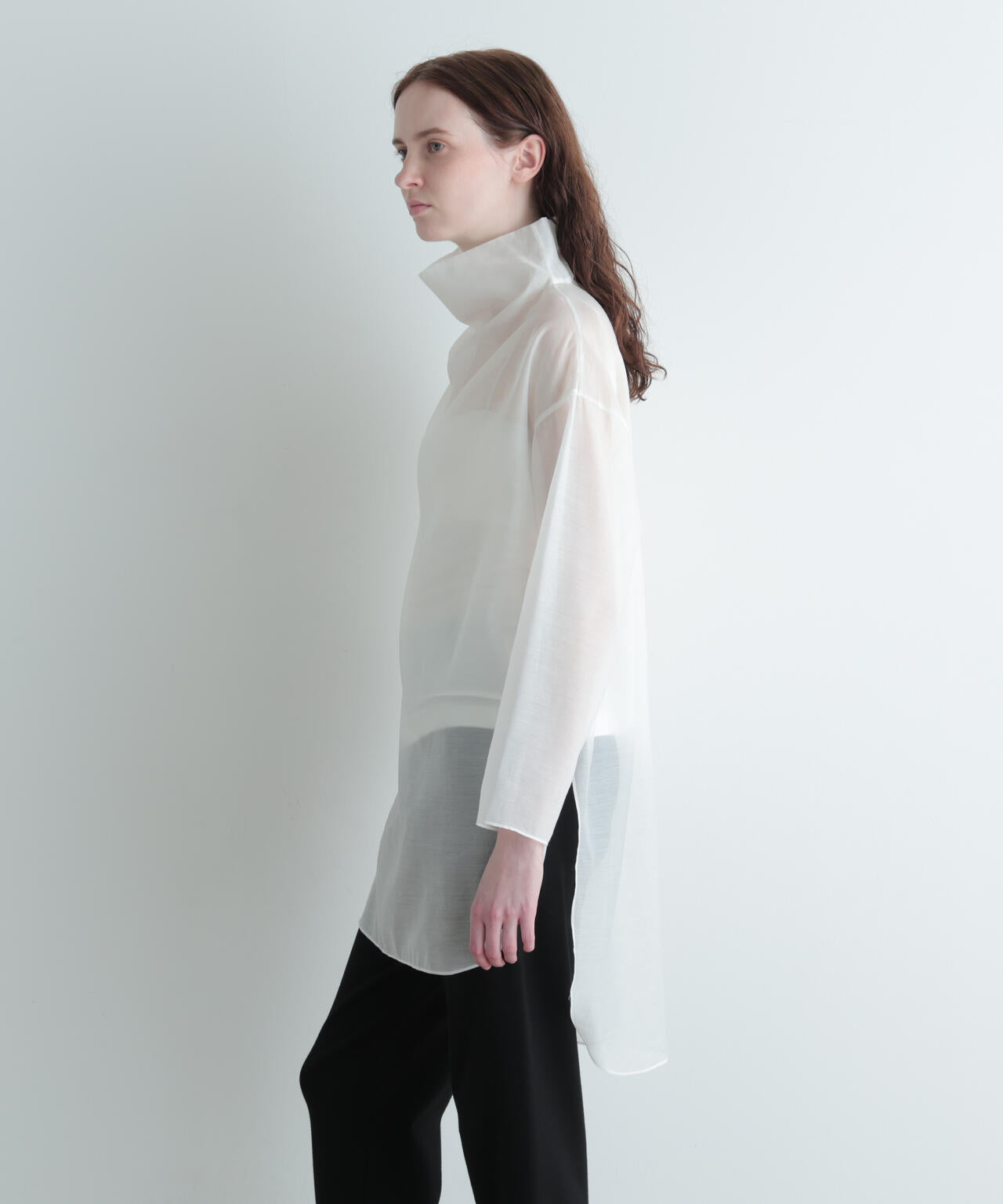 ハイネックシアーボイルブラウス | LE PHIL（ル フィル） ｜【公式