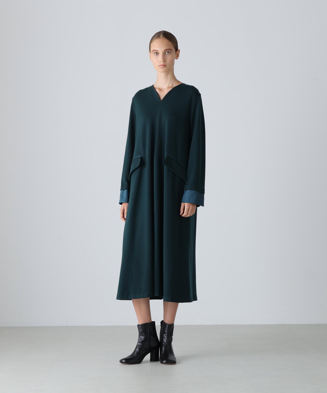 ストレッチポンチワンピース | ADORE（アドーア） ｜【公式】通販mix