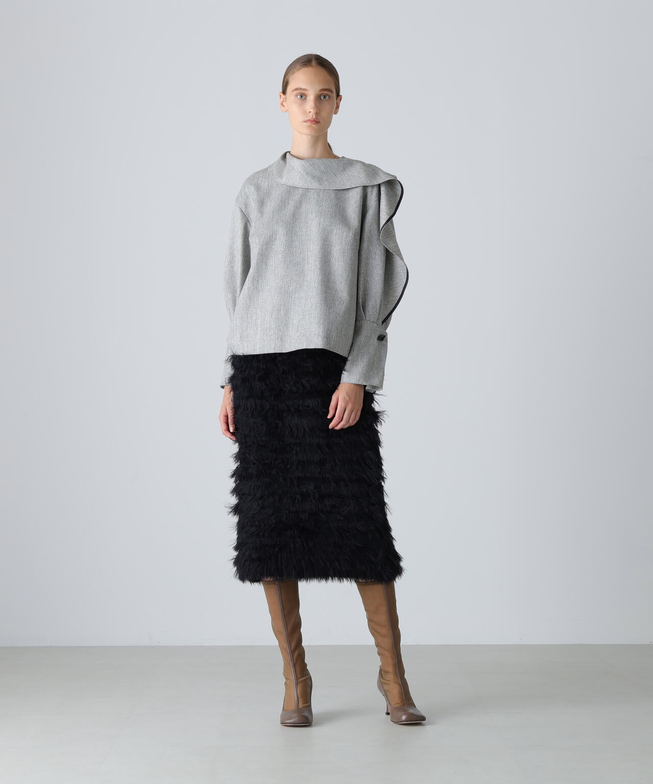 トップヘリンボーンブラウス | ADORE（アドーア） ｜【公式】通販mix