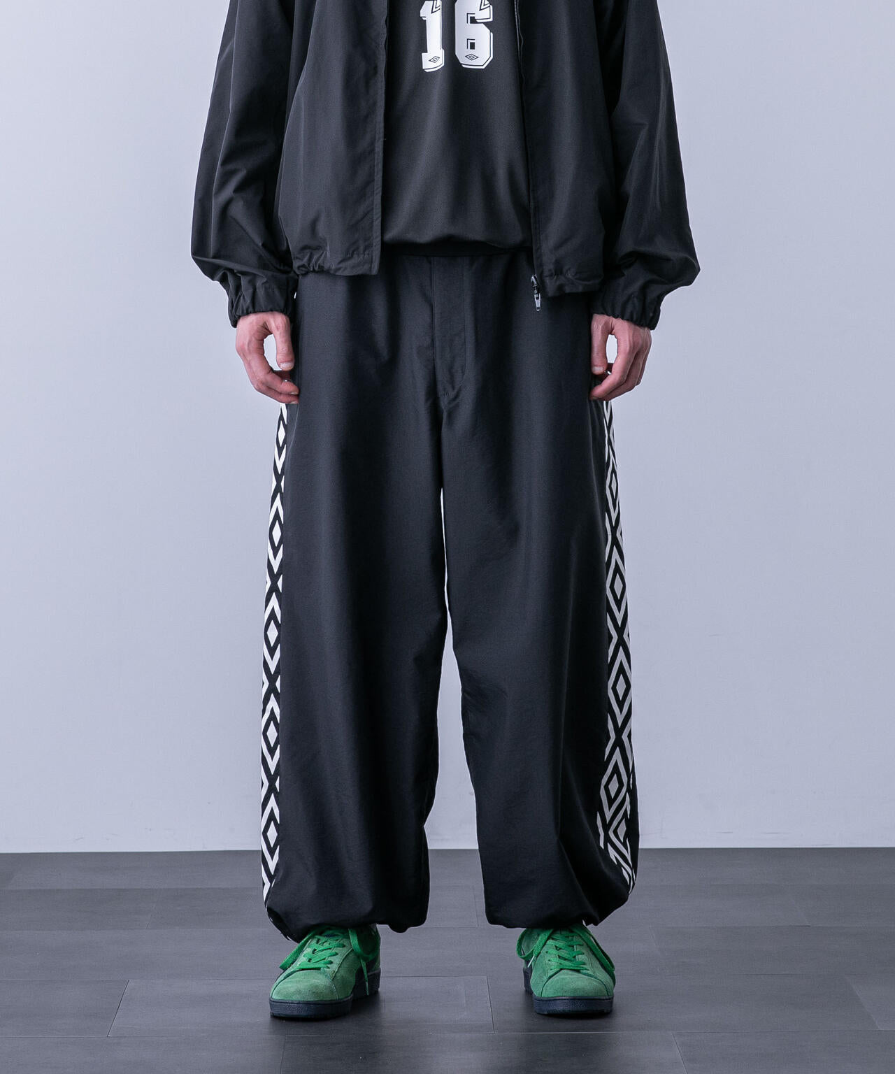 HOTEL PALACE（オテルパラス）」UMBROトラックパンツ | NANO universe