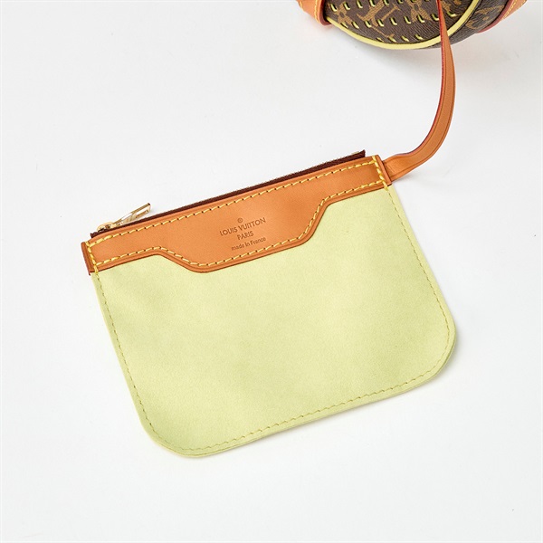 LOUIS VUITTON シャンティ モノグラムペルフォ PM ショルダーバッグ