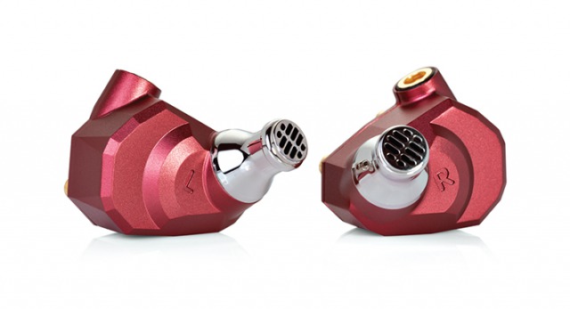 IO - Campfire Audio -ミックスウェーブ株式会社