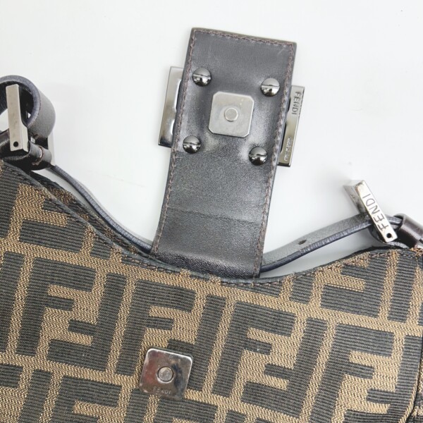 FENDI マンマバケット ショルダーバッグ ズッカ柄 買取致しました