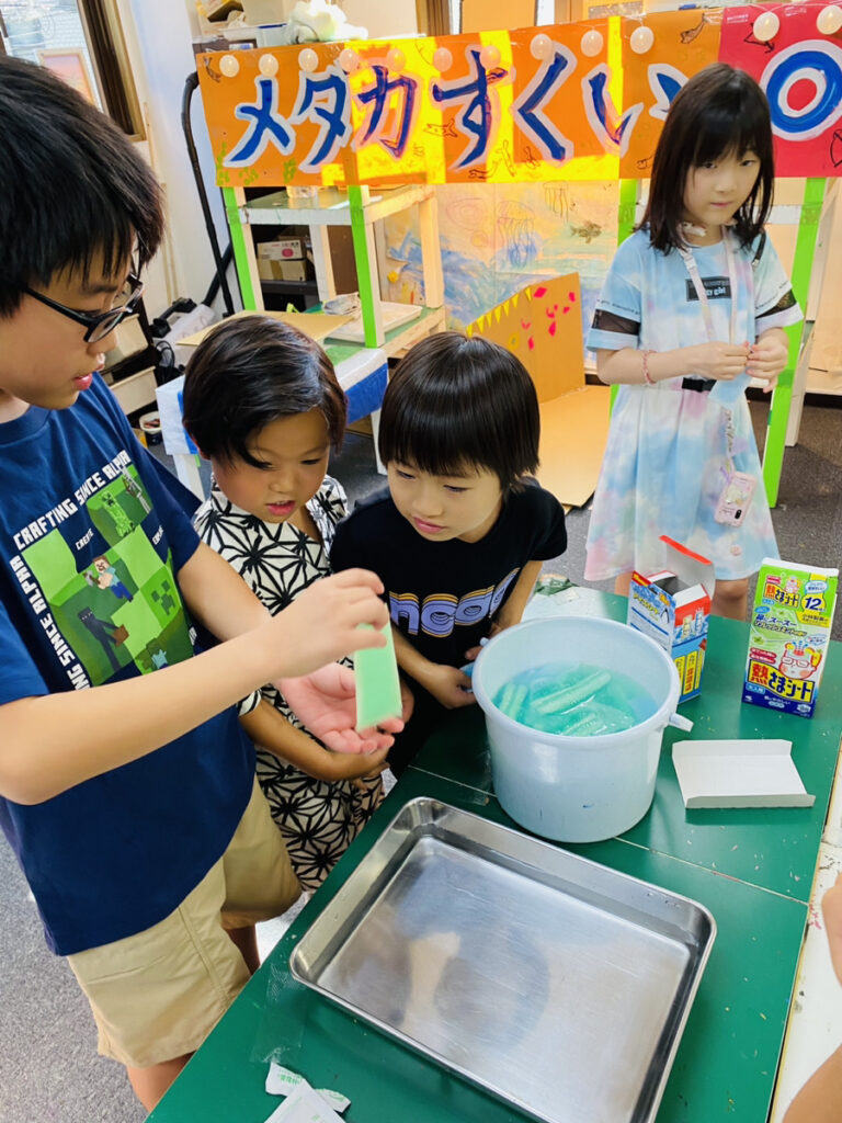 ぷるぷるの「冷えピタスライム」をつくりました！高分子吸収体の夏の