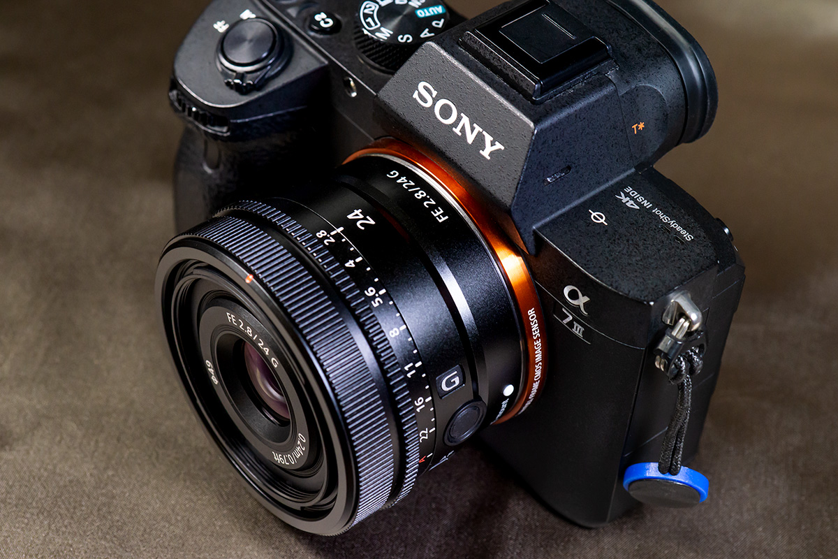 Sony FE 24mm F2.8 G | b's mono-log