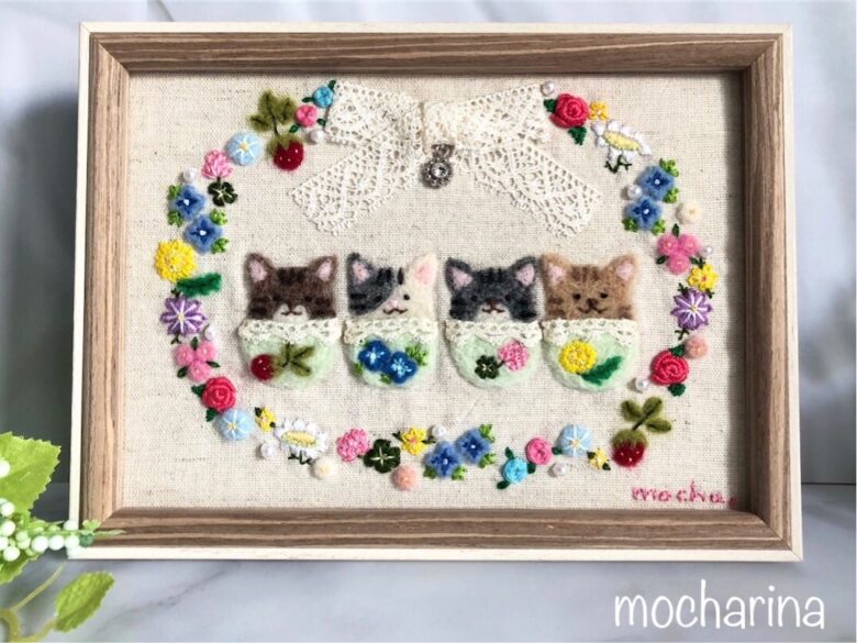 春の額飾り】4匹のねこちゃんと春のお花のリースの完成・羊毛フェルト