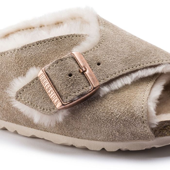 BIRKENSTOCK Women's Arosa Shearling Nude Suede/Natural Shearling