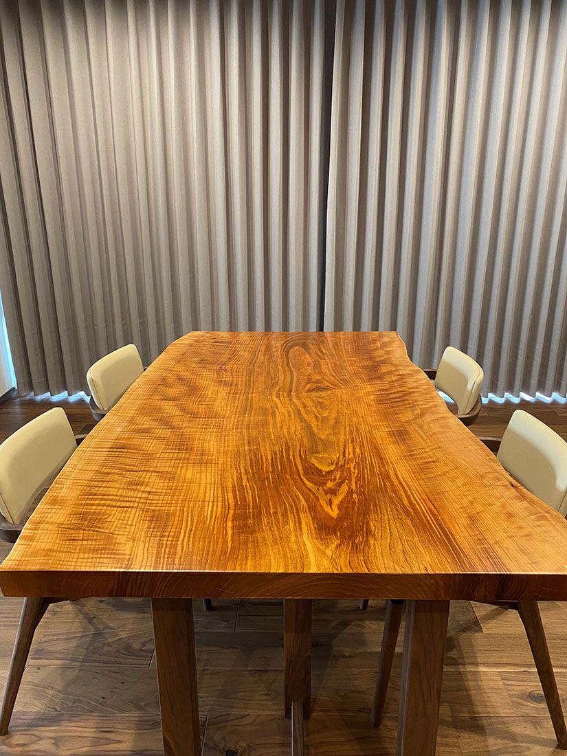 ダイニングテーブルxチェア・ベンチxヤマザクラ【栃木県 M様】全面杢の