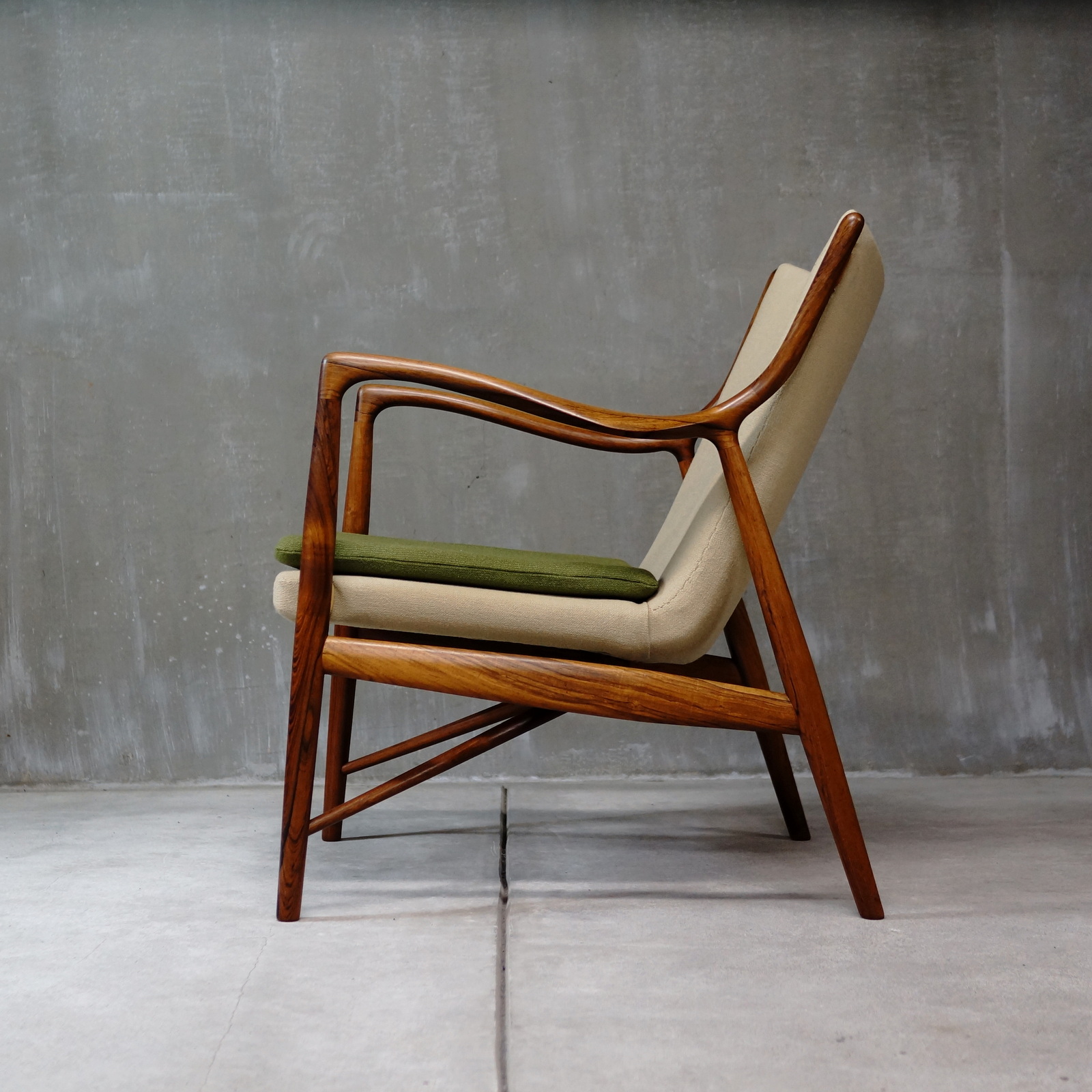 Finn Juhl NV45 Rosewood - MOTO FURNITURE 北欧家具 ウェグナー