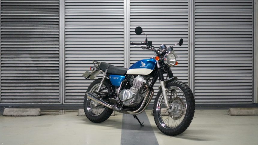 CB400SS | Moto-Gallery