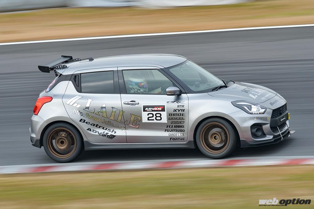 ラリー屋がユーザー目線でZC33Sスイスポをチューン！」ラジアルタイヤ