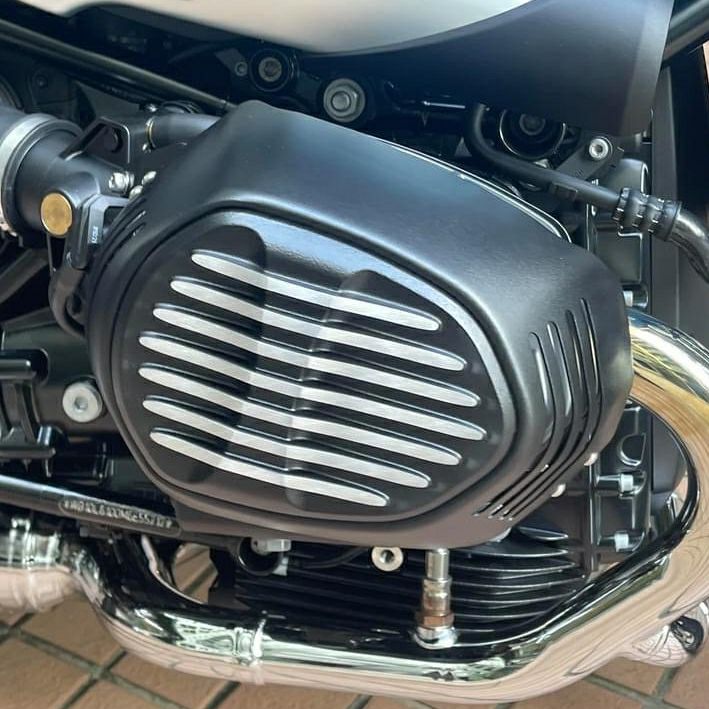 BMW RnineT 2014～2020 シリンダーヘッドカバー エンジンガード 左右