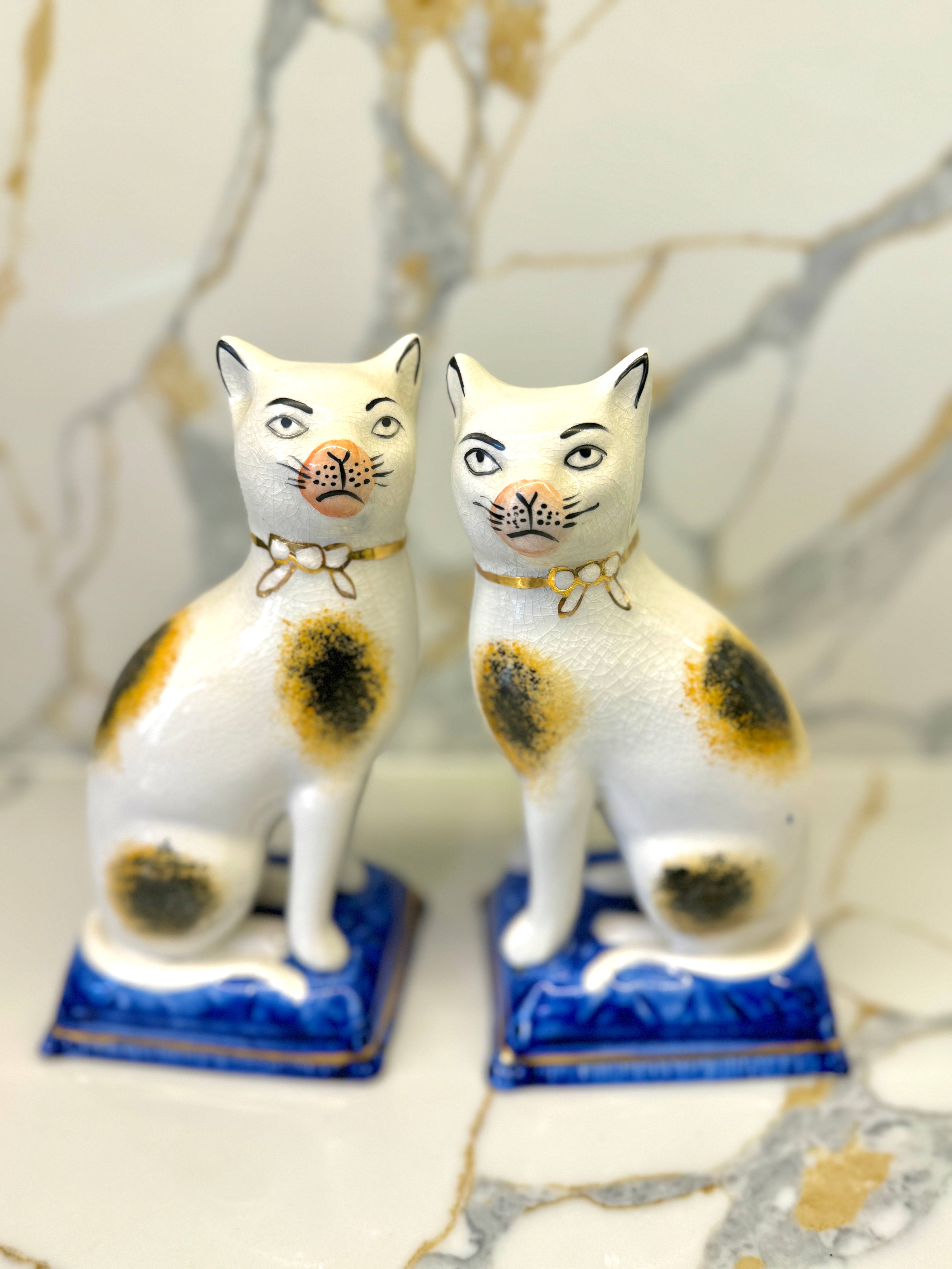 Victorian-Style Staffordshire Cats (Large,18.5cm) with Eyebrows