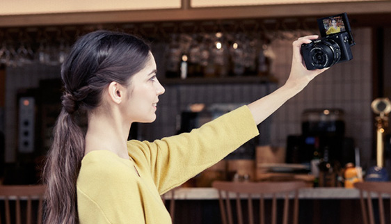 SONY α6400の格安レンタル・貸出ならナニワレンタルへ！ソニーのα6400