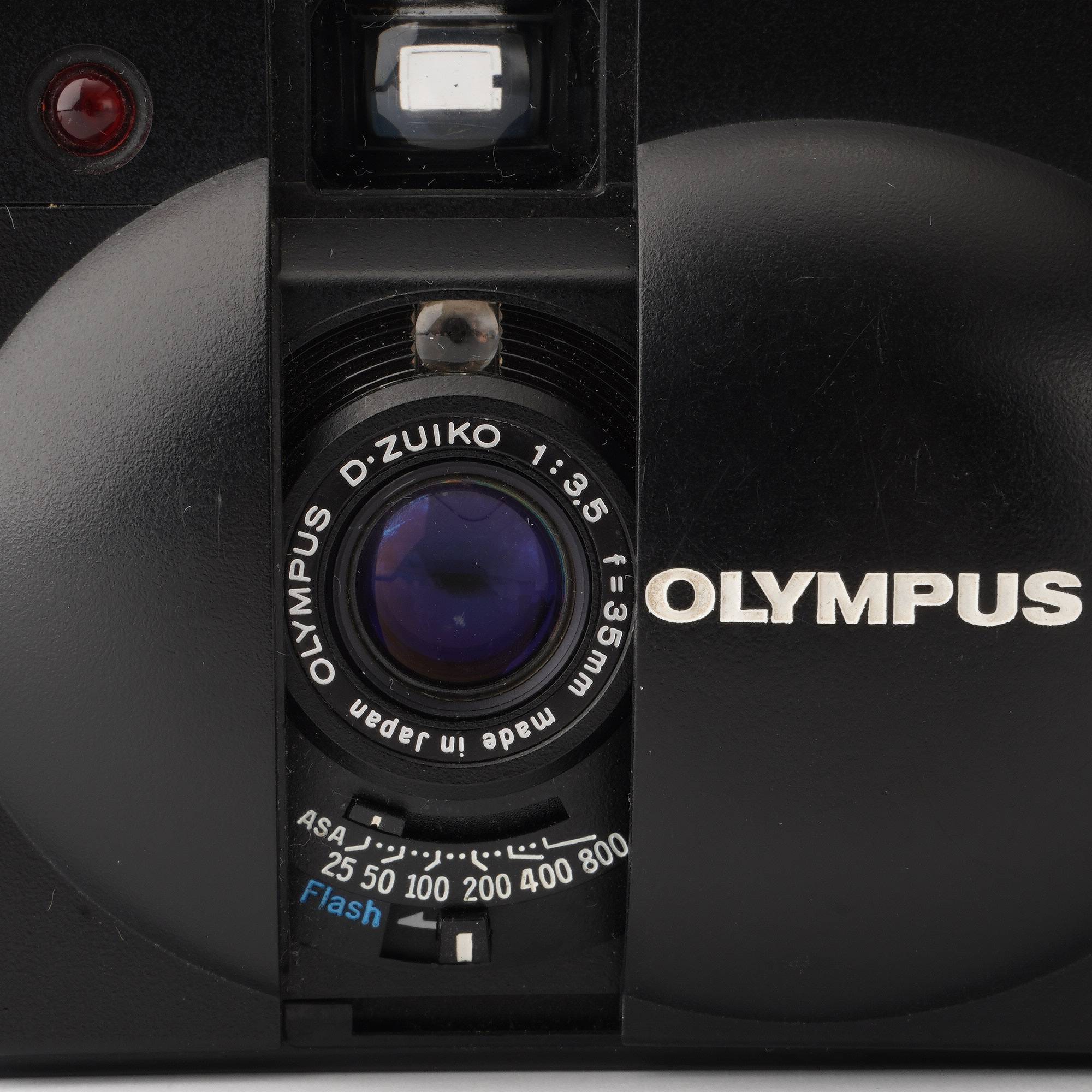 オリンパス Olympus XA2 35mm F3.5 / Electronic Flash A11 – Natural