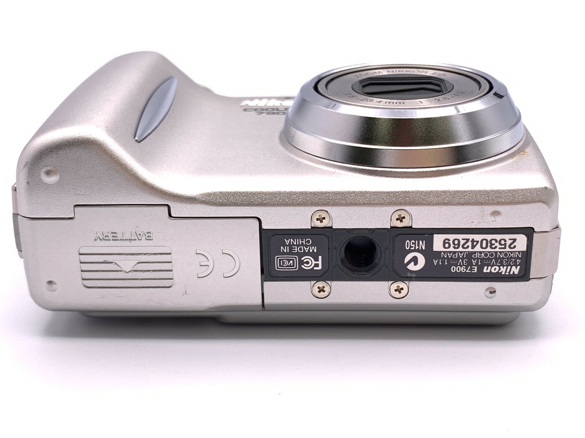中古：B(並品)】ニコン（Nikon）COOLPIX 7900 プライムシルバー【710万