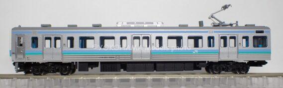 211系3000番台（長野色）N313編成が入線です。 KATO 10-1852 3両セット