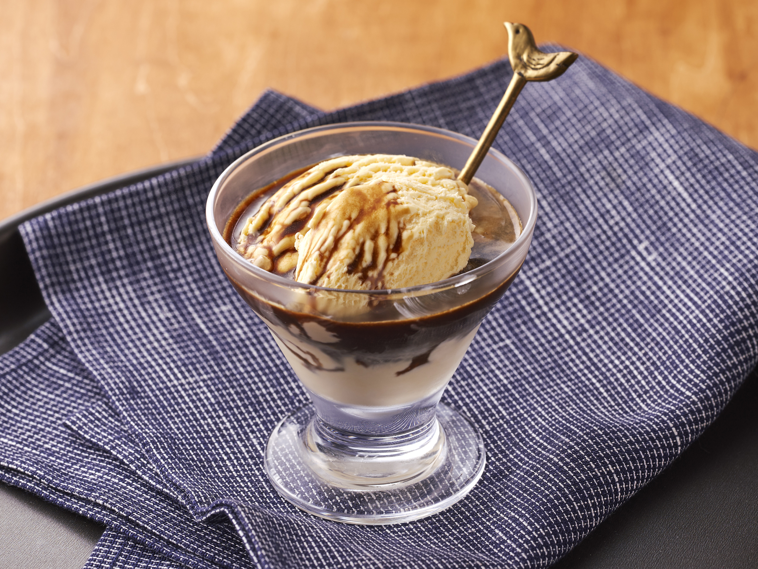 ジェラート・コン・カフェレシピ・作り方 | ネスレ日本 製品情報サイト