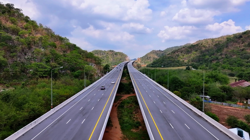 タイM6高速道路の運営契約を一部修正 開業前の補償支払いを可能に