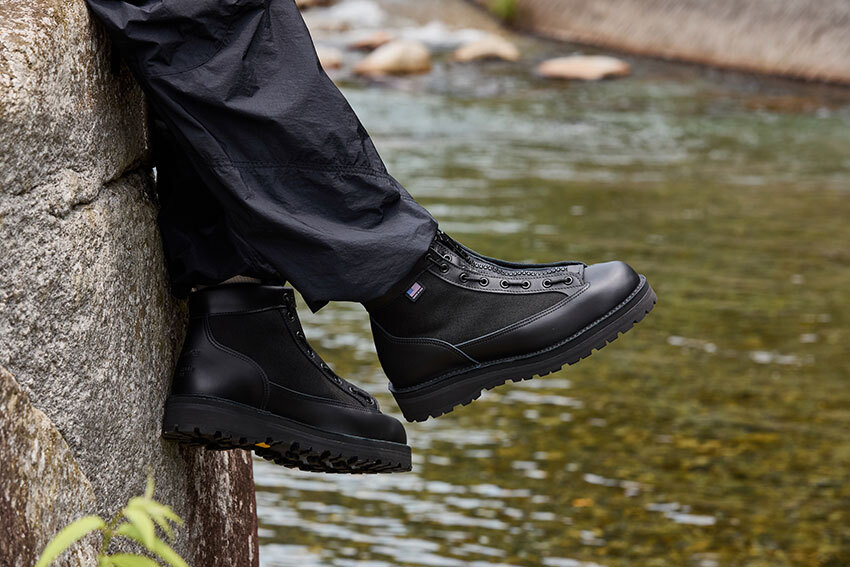 オールブラック”な「ダナーライト +AN」新登場！ミッドソールは6mm増