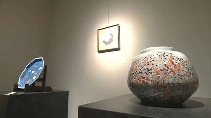 有田焼の人間国宝・十四代今泉今右衛門さんの作陶展 オリジナルの最新