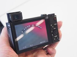 ソニー、EVF内蔵の光学30倍ズームコンデジ「HX90V」 | マイナビニュース