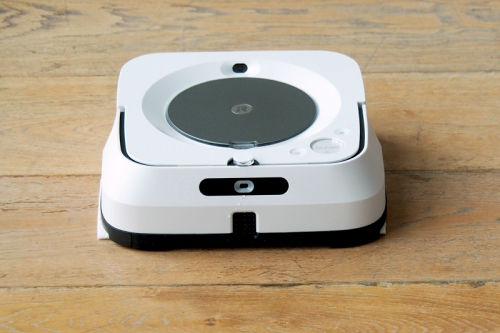 床ふきロボットが大進化！ ルンバと連携して掃除する「ブラーバ